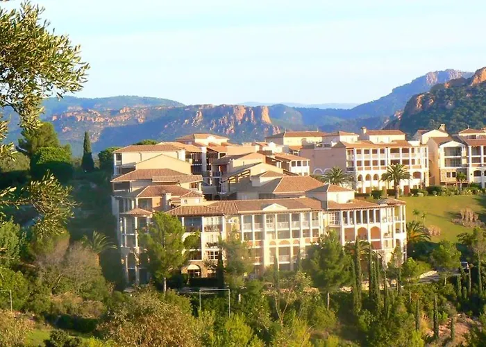Familial Avec Vue Sur La A Agay - 40 M² + Piscine * Saint-Raphaël