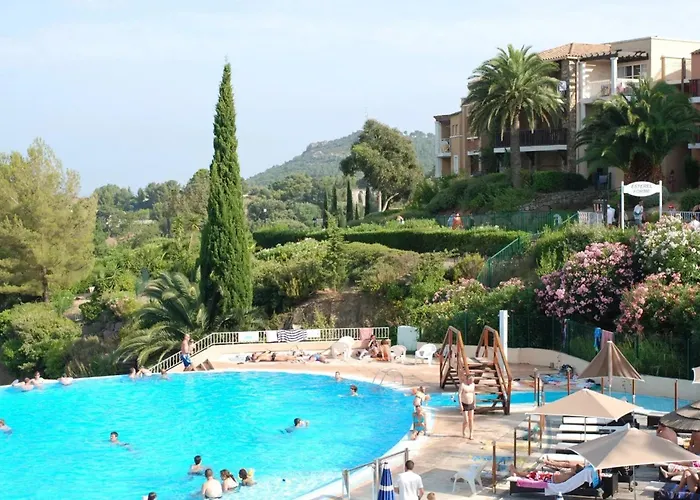 Familial Avec Vue Sur La A Agay - 40 M² + Piscine 아파트